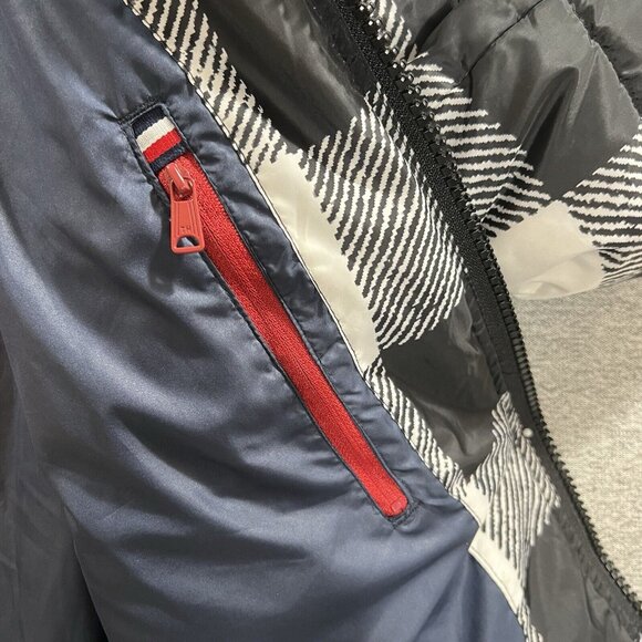 Tommy Hilfiger Puffer Jacket Men Size Large Pockets Outdoor - Picture 9 of 16